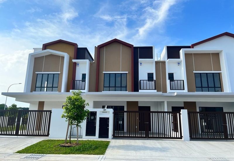 Double Storey Terrace @ Carnus Setia Ecohill 2 Semenyih 
