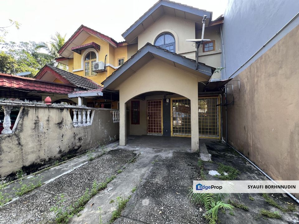 Facing Open Double Storey Terrace Taman Puchong Perdana , Selangor, Puchong