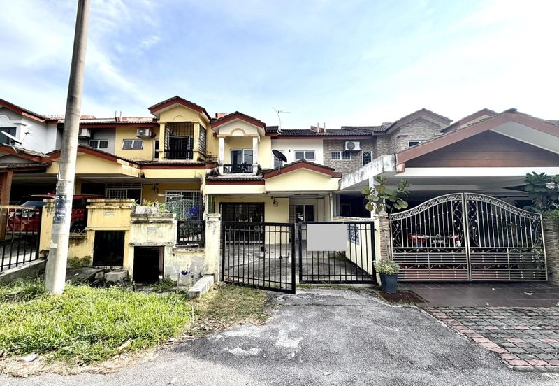 MURAH FACING OPEN Double Storey Terrace Taman Universiti Bangi 