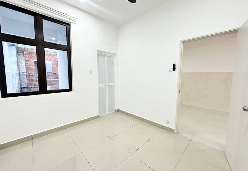 Brand New Double Storey Terrace For Rent 