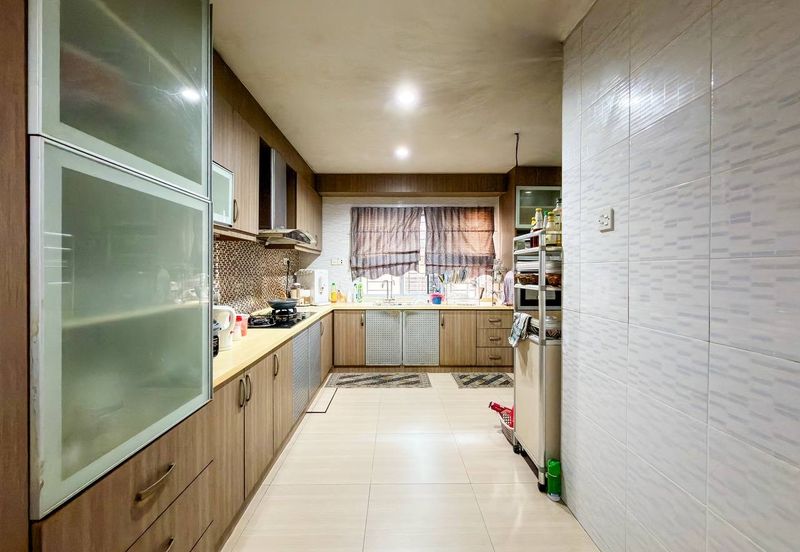 Seksyen 8, Kota Damansara