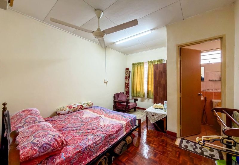 Seksyen 8, Kota Damansara