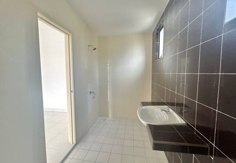 [BRAND NEW] 2.5 Storey Semi D Seksyen 3 Bandar Baru Bangi 