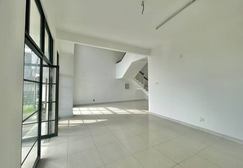 [BRAND NEW] 2.5 Storey Semi D Seksyen 3 Bandar Baru Bangi 
