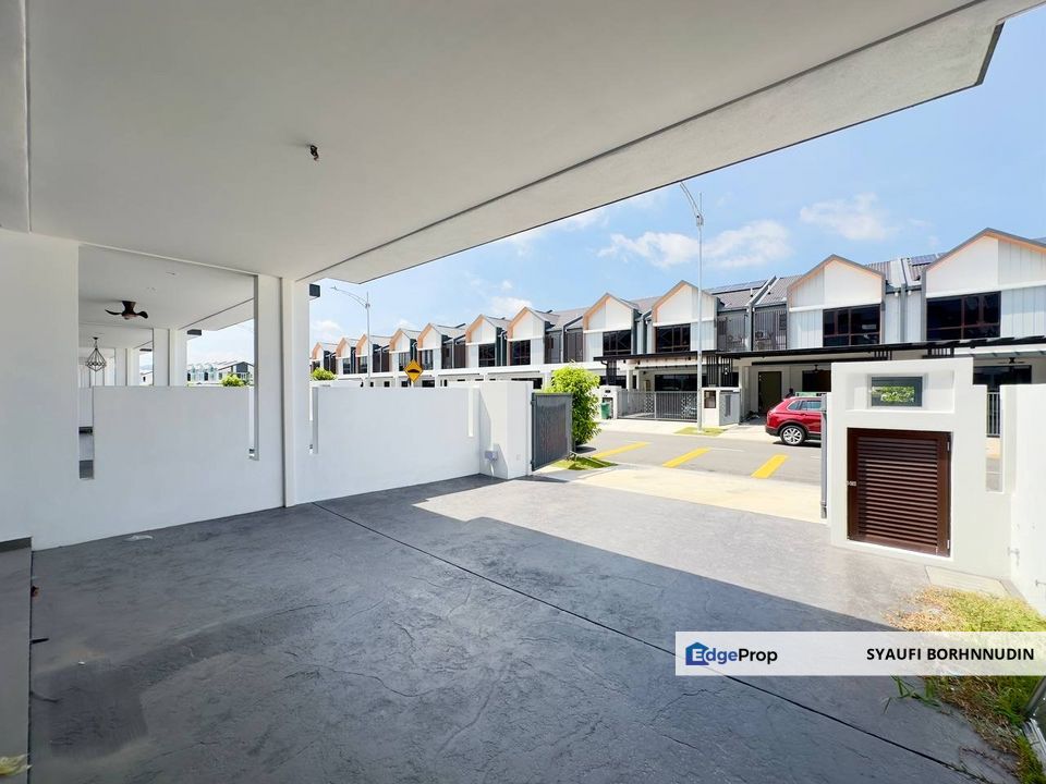 [SPECIAL UNIT] Double Storey Terrace Anisa Bandar Serenia , Selangor, Dengkil
