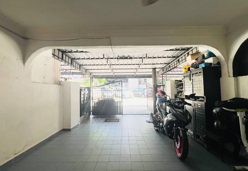 [MATURED AREA] Double Storey Terrace Taman Lindungan Jaya 