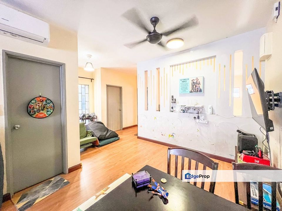 Townhouse Terrace SimfonI Perdana LBS Alam Perdana , Selangor, Bandar Puncak Alam