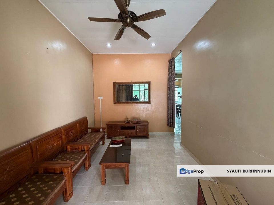 Single Storey Terrace Taman Ramabi Muar , Johor, Muar