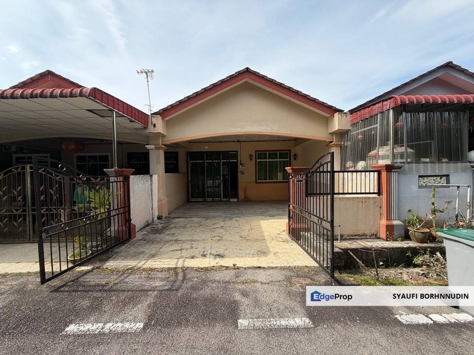 Single Storey Terrace Taman Ramabi Muar , Johor, Muar