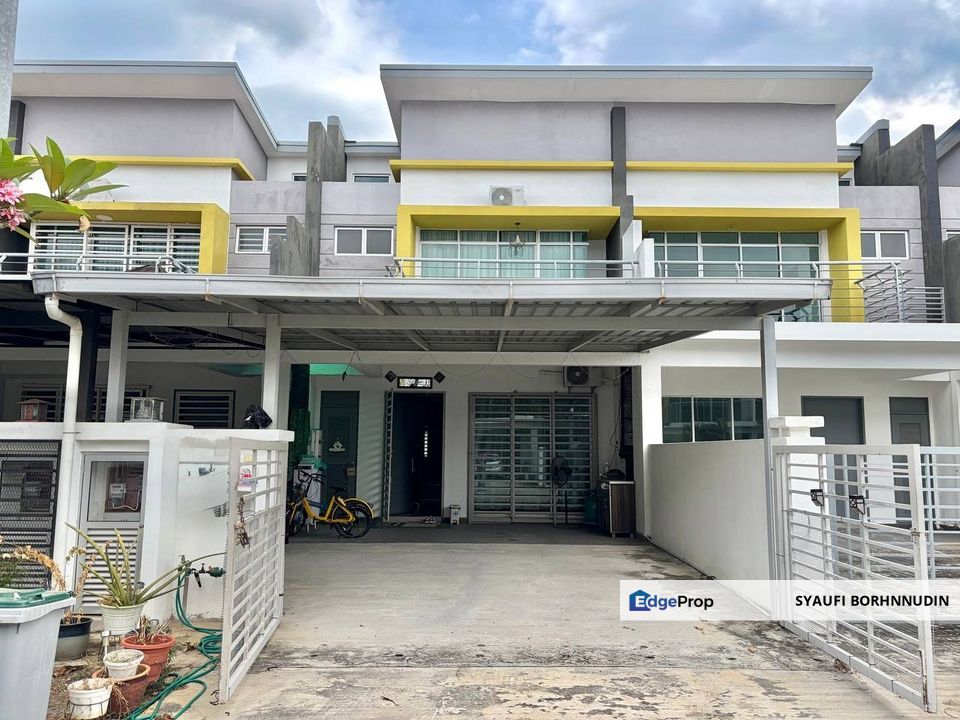 Double Storey Terrace House Cosmos @ Bandar Springhill , Negeri Sembilan, Port Dickson