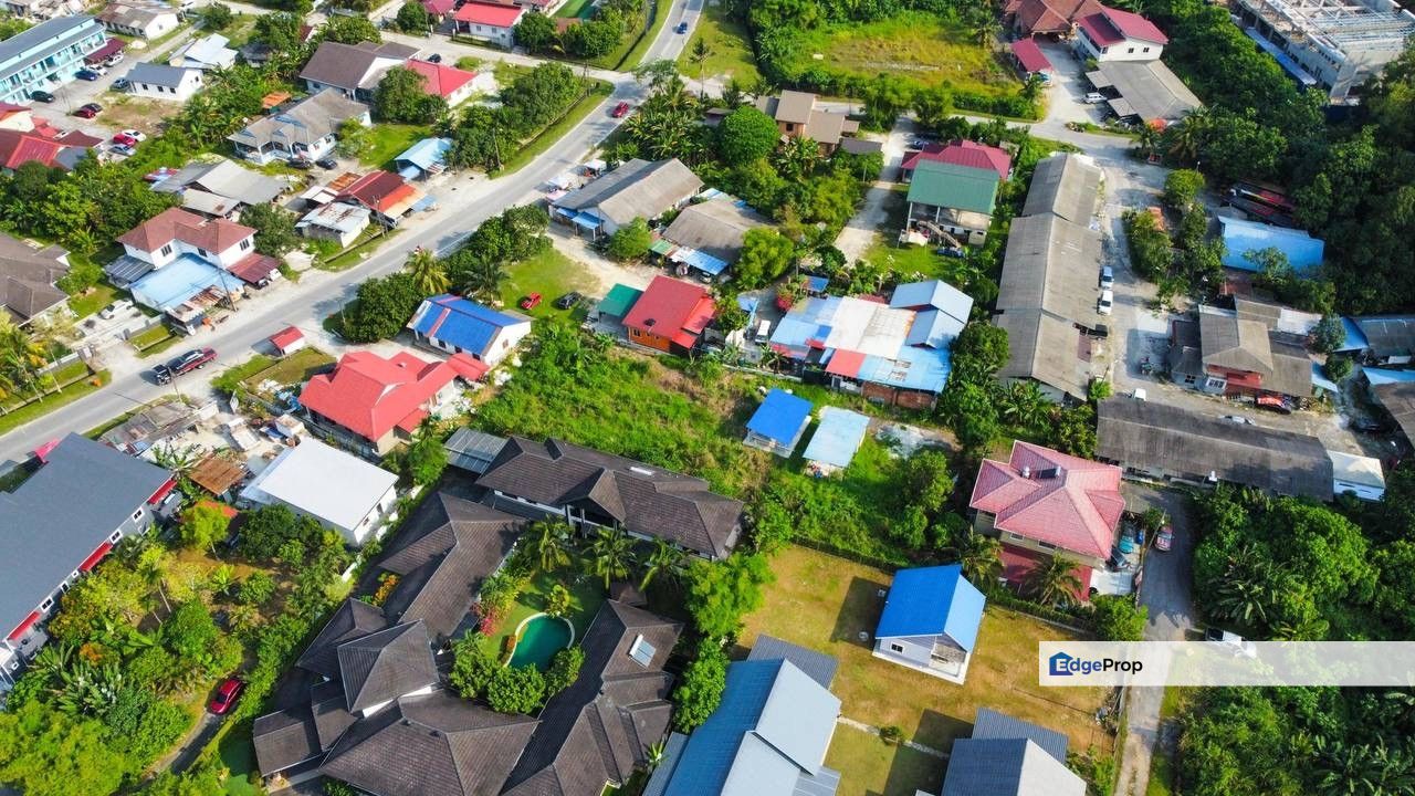 Tanah Lot Kampung Tengah Puchong , Selangor, Puchong