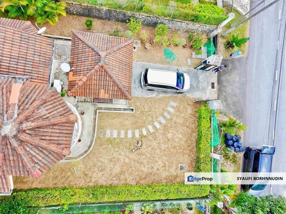 [HUGE LAND] Double Storey Bungalow Lavender Height Senawang , Negeri Sembilan, Seremban