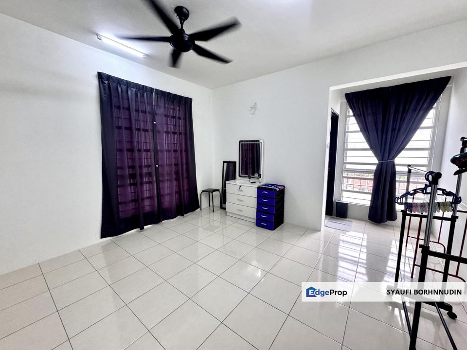 [BELOW MV] End Unit Puncak Hijauan Apartment Sg Tangkas Kajang , Selangor, Bangi