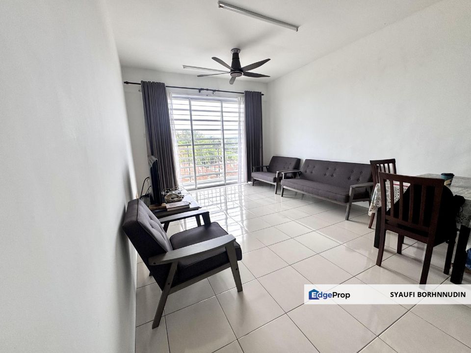 [BELOW MV] End Unit Puncak Hijauan Apartment Sg Tangkas Kajang , Selangor, Bangi