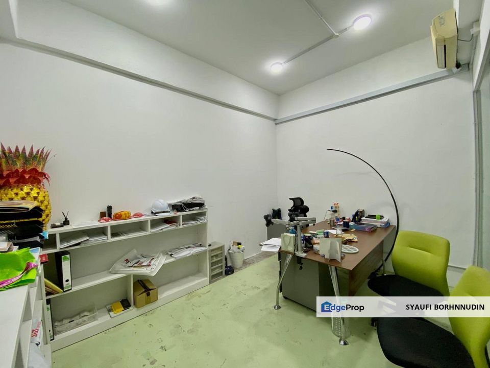 [PRIME LOCATION] Double Storey Shoplot Bandar Teknologi Kajang , Selangor, Semenyih