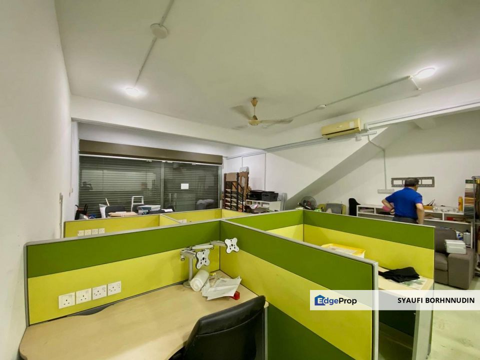 [PRIME LOCATION] Double Storey Shoplot Bandar Teknologi Kajang , Selangor, Semenyih