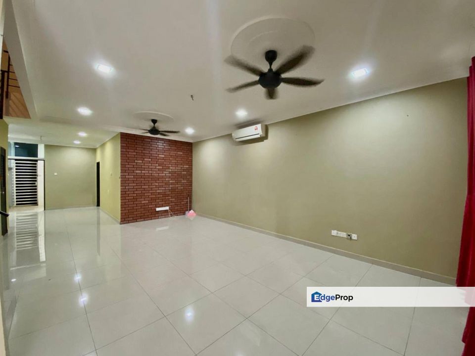 [RENOVATED] Double Storey Terrace Bangi Avenue Seksyen 1 Bangi , Selangor, Bangi
