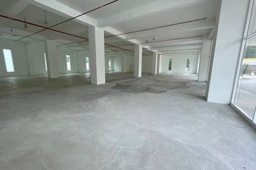 Taipan Business Centre, USJ 10