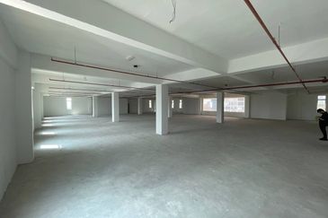 Taipan Business Centre, USJ 10