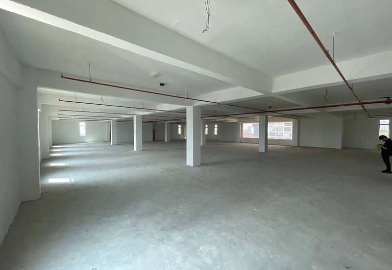 Taipan Business Centre, USJ 10