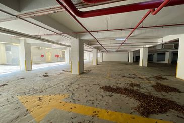 Taipan Business Centre, USJ 10