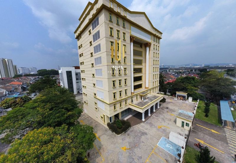 Taipan Business Centre, USJ 10