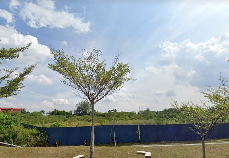 Dataran Otomobil, Seksyen 15