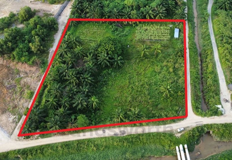 [1.86 ACRES] Residential Land Revolusi Hijau @ Dengkil, Selangor