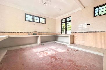 Seksyen 13, Shah Alam