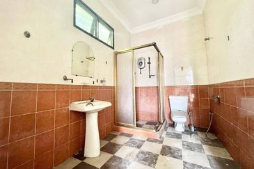 Seksyen 13, Shah Alam