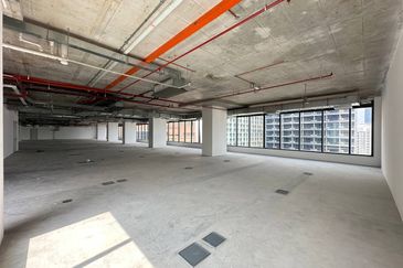 Menara EcoWorld (The Stride Strata Office @ BBCC)