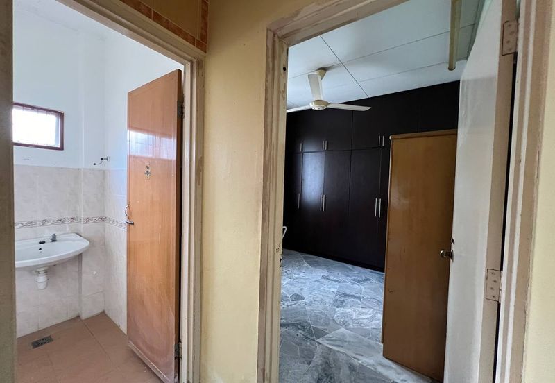 Taman Tasik Semenyih (Lake Residence)