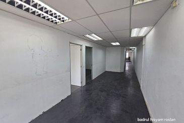 Jalan Impian Mahkota, Kampung Sungai Kantan