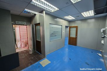 Jalan Impian Mahkota, Kampung Sungai Kantan