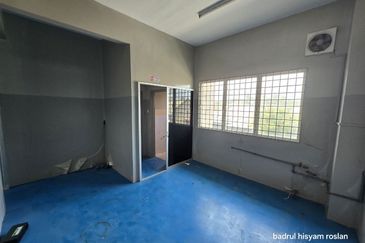 Jalan Impian Mahkota, Kampung Sungai Kantan