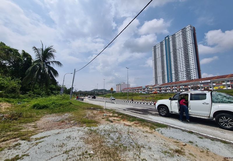 [4 ACRES] Land Suitable for Commercial Desa Vista @ Sepang, Selangor