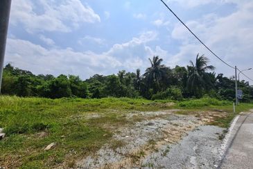 [4 ACRES] Land Suitable for Commercial Desa Vista @ Sepang, Selangor