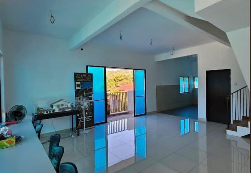 PROJEK BARU TERES 2 TINGKAT DI JENDERAM @ SALAK TINGGI