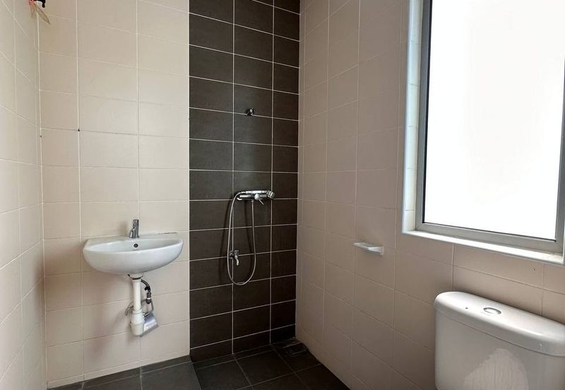 Symphony Hills Schubert