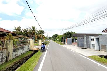 [TANAH RATA] Bungalow Lot Kg. Sri Aman Tengah @ Puchong, Selangor