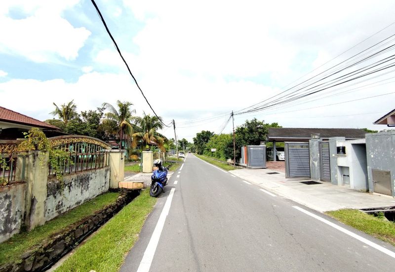 [TANAH RATA] Bungalow Lot Kg. Sri Aman Tengah @ Puchong, Selangor