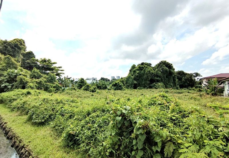 [TANAH RATA] Bungalow Lot Kg. Sri Aman Tengah @ Puchong, Selangor