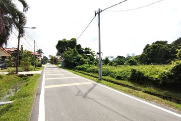 [TANAH RATA] Bungalow Lot Kg. Sri Aman Tengah @ Puchong, Selangor