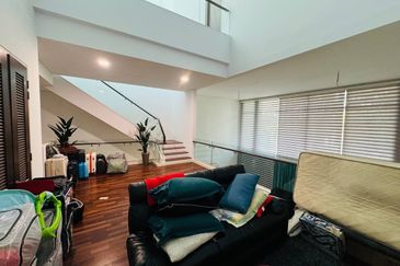 Lagenda Waterfront Homes