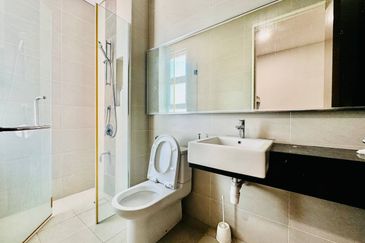 Lagenda Waterfront Homes