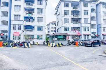 Kiambang Apartment, Taman Putra Perdana