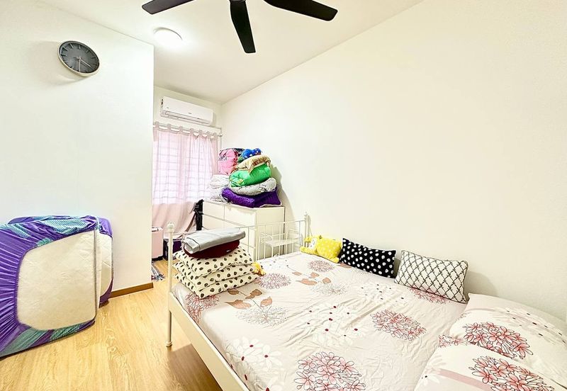 Albury 2, Taman Tasik Senangin