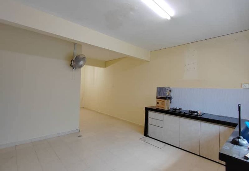 Taman Salak Baiduri, Labu