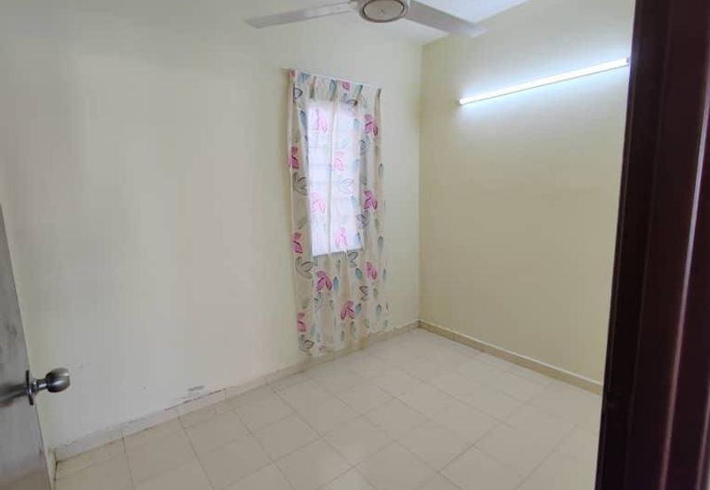 Taman Salak Baiduri, Labu