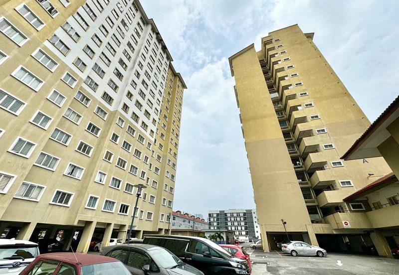 Putra Suria Residency Apartment